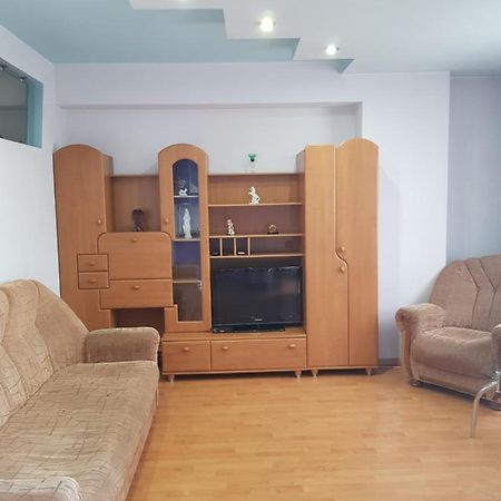 Apartment-14 In The Center Of Ереван Екстериор снимка